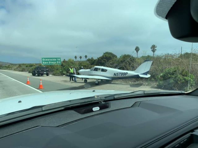 Piper PA-24 Comanche (N5799P)