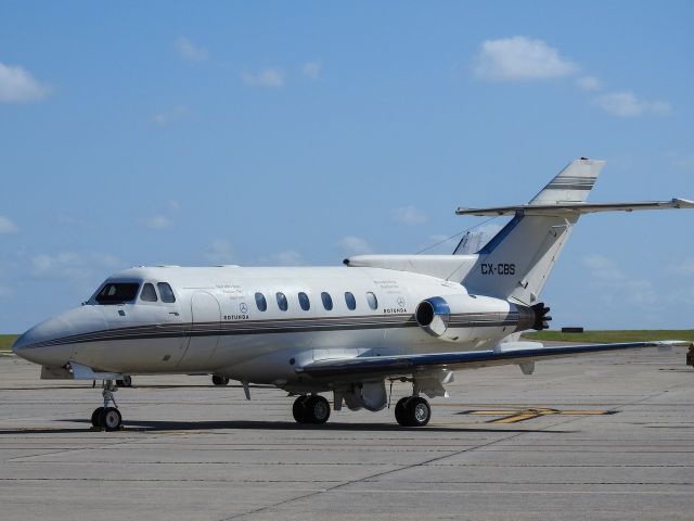 Hawker 800 (CX-CBS)