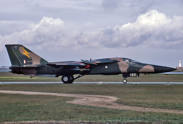 Grumman EF-111 Raven (A8130) - AUSTRALIA - AIR FORCE - GENERAL DYNAMICS F-111C AARDVARK - REG : A8-130 (CN D1-06) - EDINBURGH RAAF BASE ADELAIDE SA. AUSTRALIA - YPED 15/7/1985