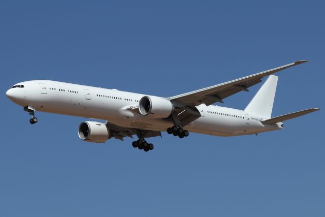 BOEING 777-300 (N261GE) - 30/10/2024:br /Flight VCV > TLV, 30 Oct 2024 for conversion to cargo type.