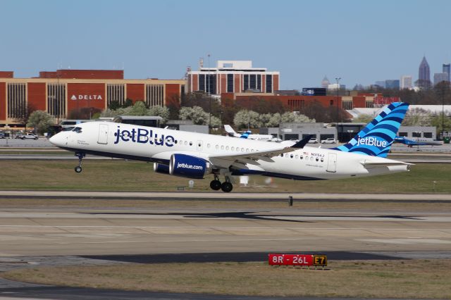 Airbus A220-300 (N3156J)