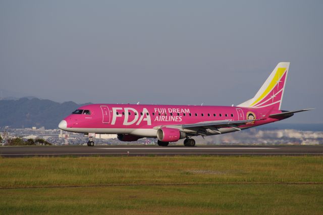 Embraer 170/175 (JA03FJ)