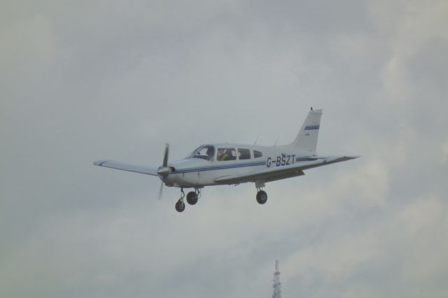 G-BSZT — - G-BSZT   Shoreham Airport