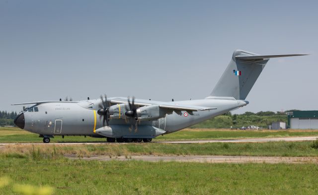 AIRBUS A-400M Atlas (F-RBAN) - CTM2066