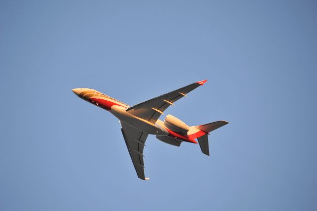Bombardier Global Express (VP-CZL)
