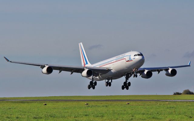 Airbus A340-200 (F-RAJB) - french air force a340-200 f-rajb about to do a touch n go at shannon 13/10/15