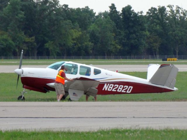 Beechcraft 35 Bonanza (N8282D)