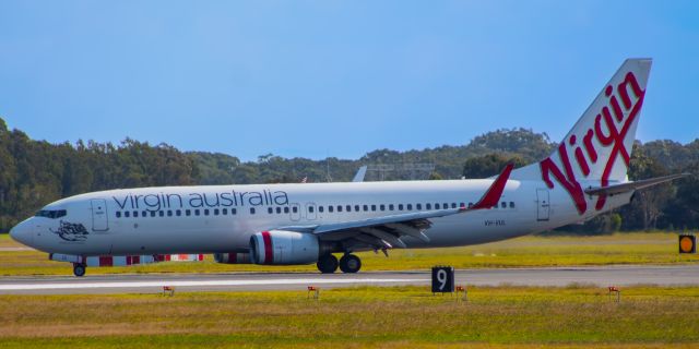 Boeing 737-700 (VH-VUL)