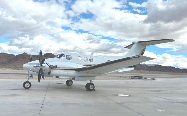 Beechcraft King Air F90 (N911CF)