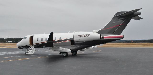 Bombardier Challenger 300 (N574FX) - Challenger 300 at Orange 3-29-18