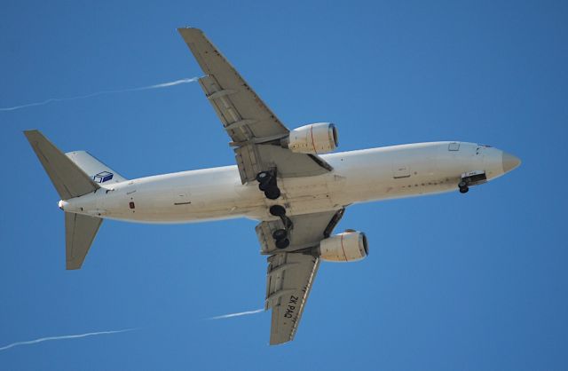 BOEING 737-400 (ZK-PAQ)