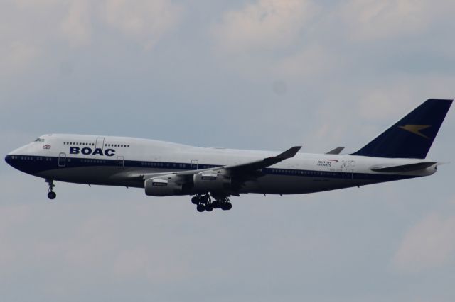 Boeing 747-400 (G-BYGC) - British Airways 67 landing at Philadelphia International Airport from London Heathrow Airport in London, England. 