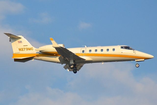 Learjet 60 (N273MC)