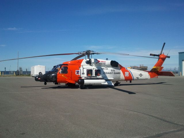 Cessna Skyhawk (N6010) - Sikorsky HH-60J Jayhawk on the West Ramp in Kotzebue Alaska on 07.06.2012