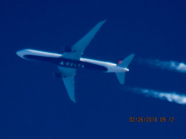 BOEING 767-400 (N835MH)