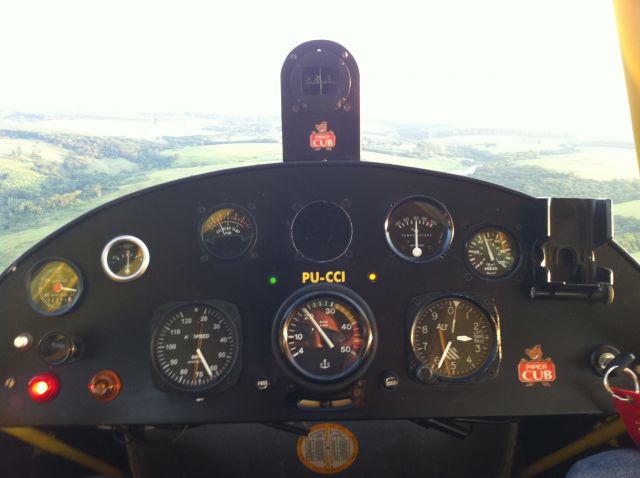 Piper L-18B Cub Special (PU-CCI)