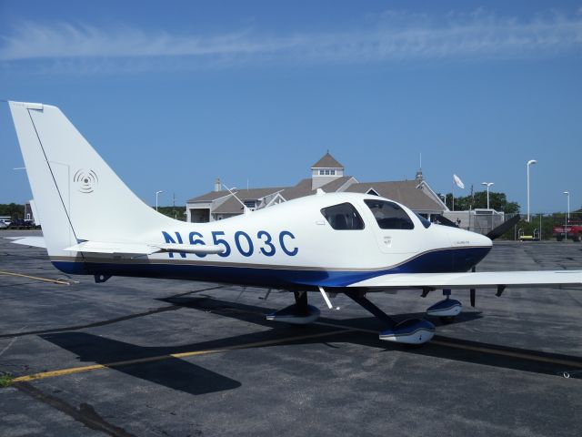 Cessna 350 (N6503C) - Breakfast at Block Island