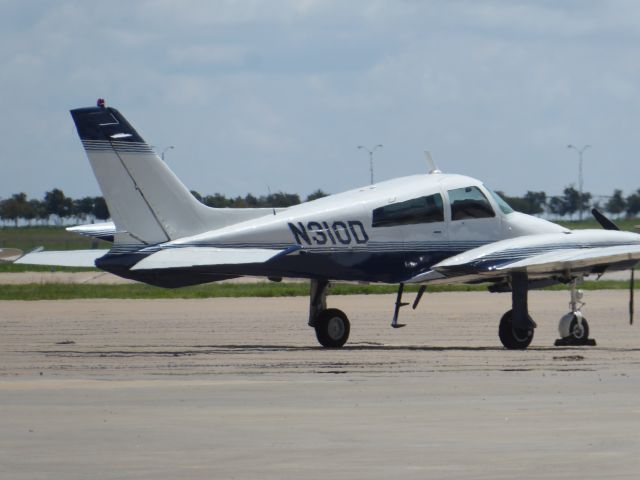 Cessna 310 (N310D)