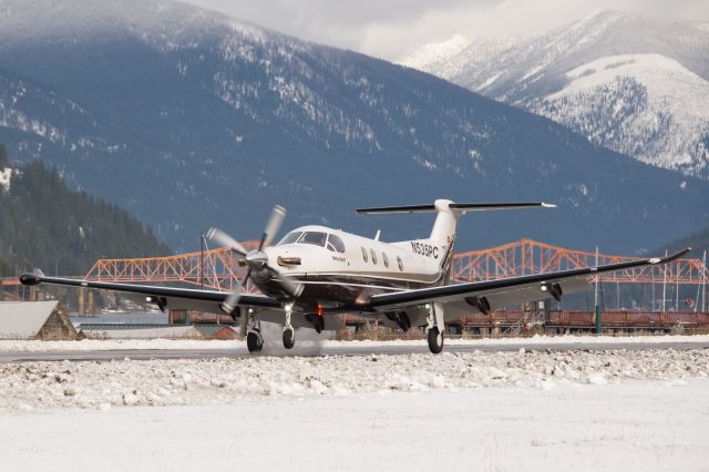 Pilatus PC-12 (N535PC)