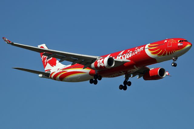 Airbus A340-300 (9M-XXT) - on 23 November 2017