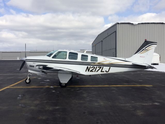 Beechcraft Bonanza (36) (N217LJ) - February 2016.