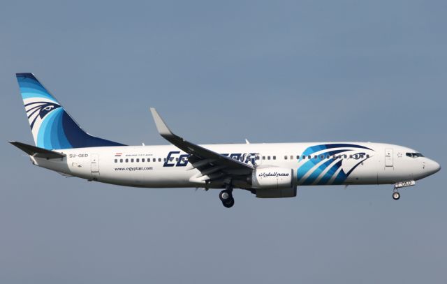 Boeing 737-700 (SU-GED)