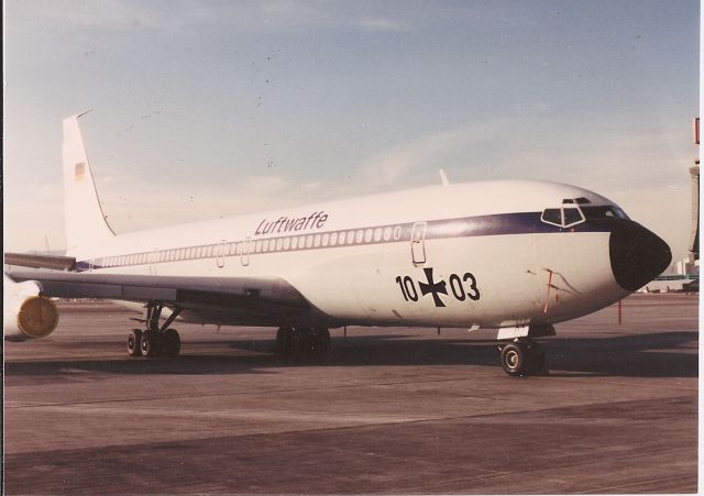 — — - German Air Force parked at the charter terminal at Las Vegas. 1991