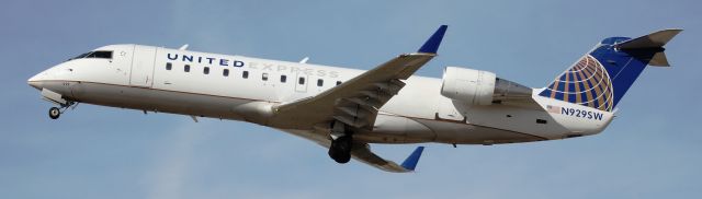 Canadair Regional Jet CRJ-200 (N929SW) - Departing from 17R.