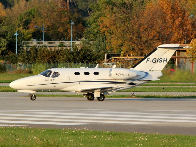 Cessna Citation Mustang (F-GISH)