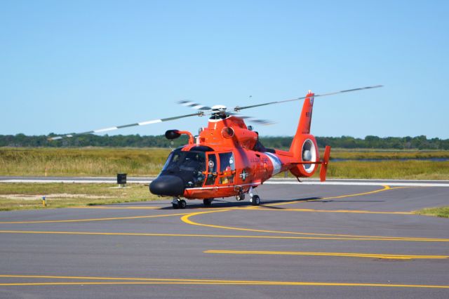 Aerospatiale Dauphin 2 (SA-365C) —