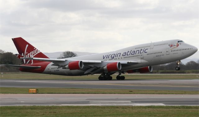 Boeing 747-400 (G-VGAL) - Departing 23R at 1025 as VIR75 to Orlando.