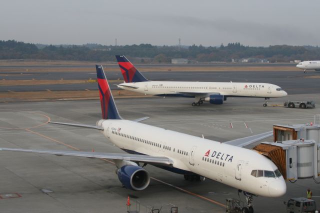 Boeing 757-200 (N550NW)