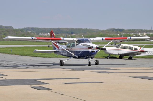 Cessna Skylane (N9656X) - Seen at KFDK on 4/26/2009.