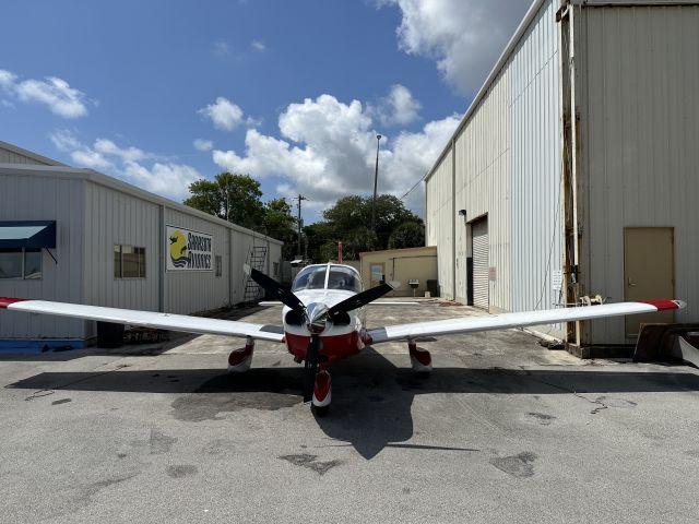 Piper Dakota / Pathfinder (N236PD)