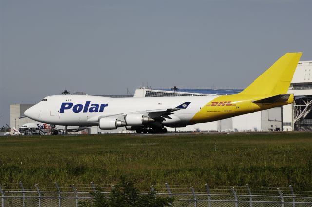 Boeing 747-400 (N416MC) - Departure at Narita Intl Airport Rnwy34L on 2012/10/13 "DHL c/s"