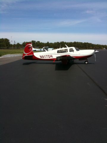 Mooney M-20 (N617DH)