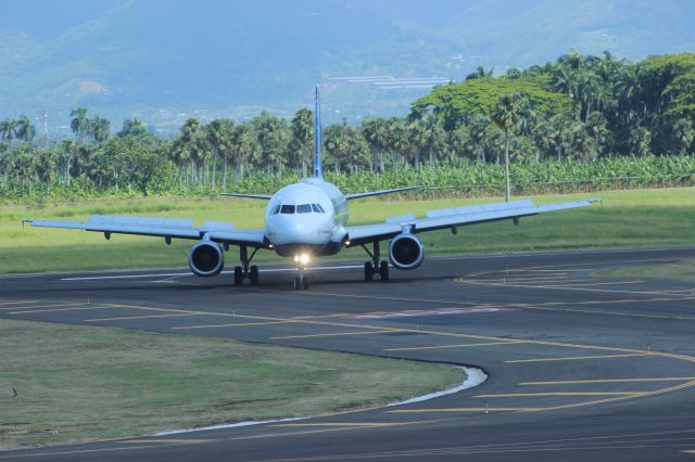 Airbus A320 (N621JB) - JBU835 from KJFK.