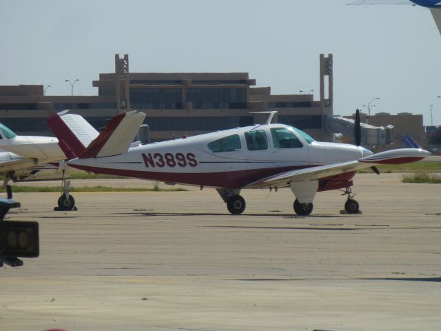 Beechcraft 35 Bonanza (N389S)