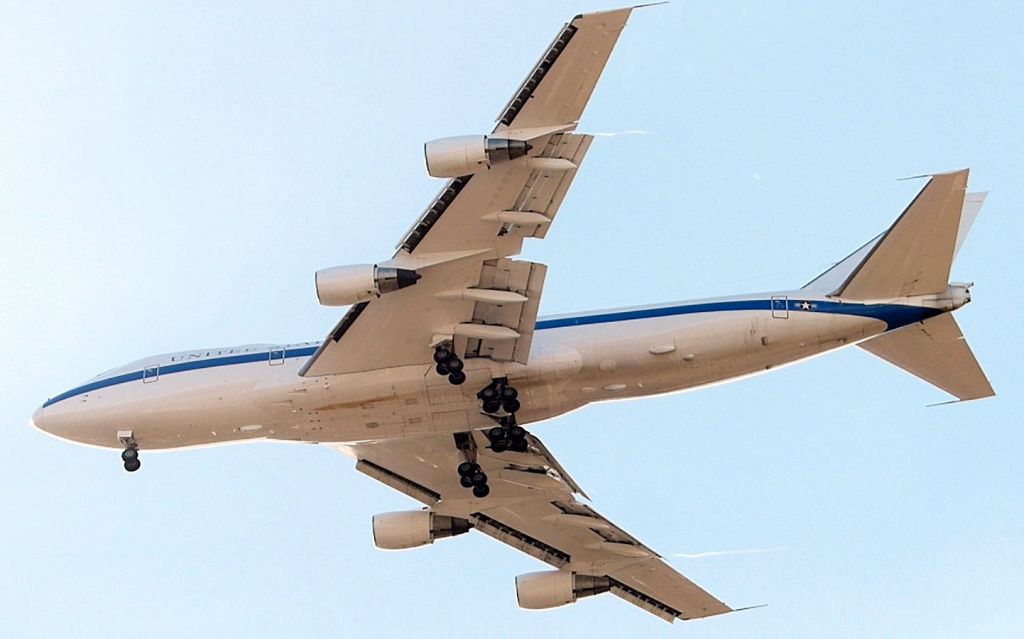 Boeing 747-200 (74-0787)