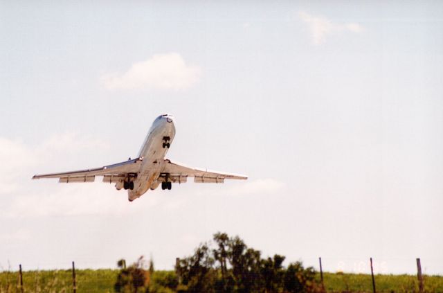 Boeing 727-100 (VH-ANA) - Airborne of runway 14R at YMLT