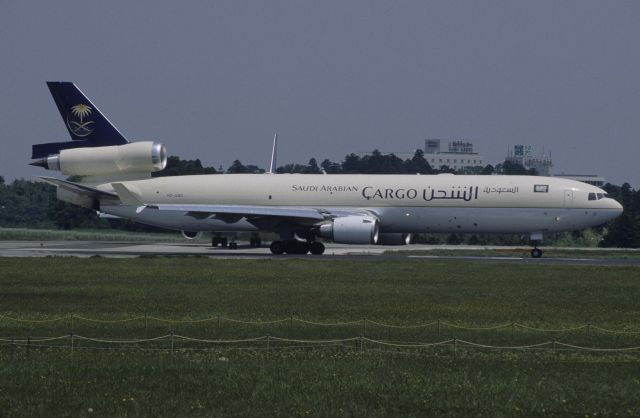 Boeing MD-11 (HZ-AND) - Departure at Narita Intl Airport Rwy16R on 1998/05/21