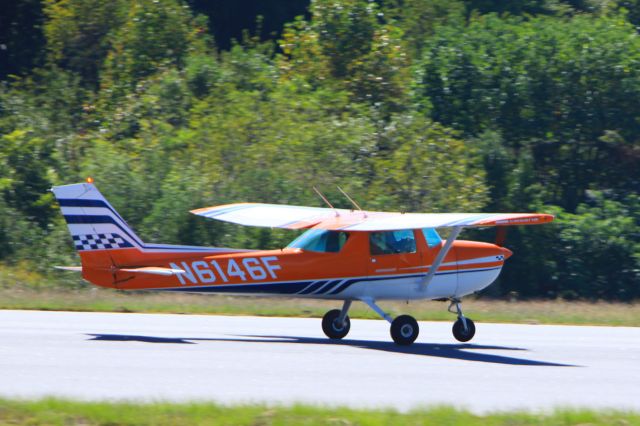 Cessna 152 (N6146F)