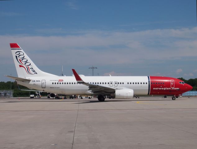 Boeing 737-800 (LN-NOL) - 6000nd B.737