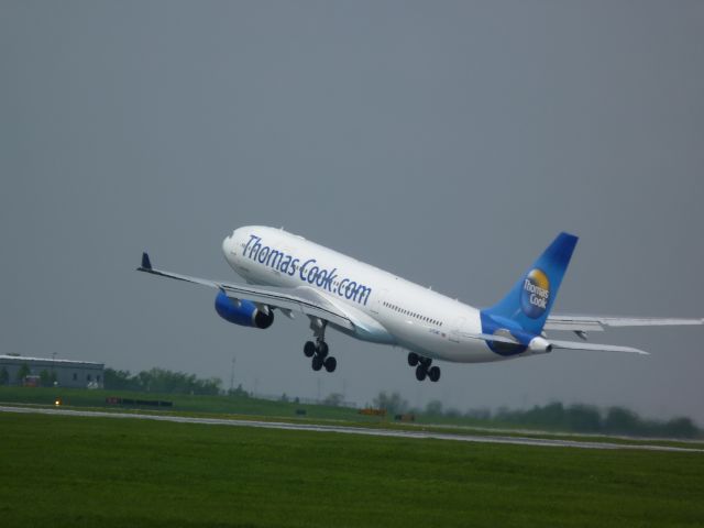 Airbus A330-300 (G-OJMC) - taking off of RWY#25