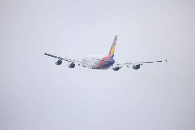 Airbus A380-800 (HL7626)