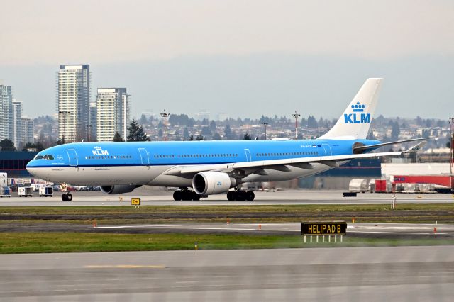 Airbus A330-300 (PH-AKF)
