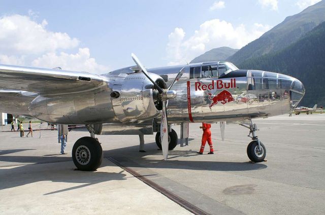 North American TB-25 Mitchell (N6123C) - North American B-25 Mitchell