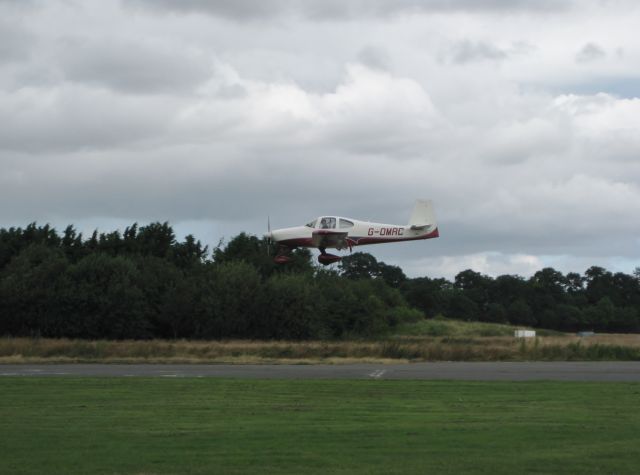 Vans RV-10 (G-OMRC)
