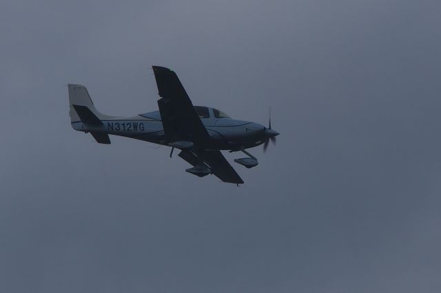 Cirrus SR-22 (N312WG)
