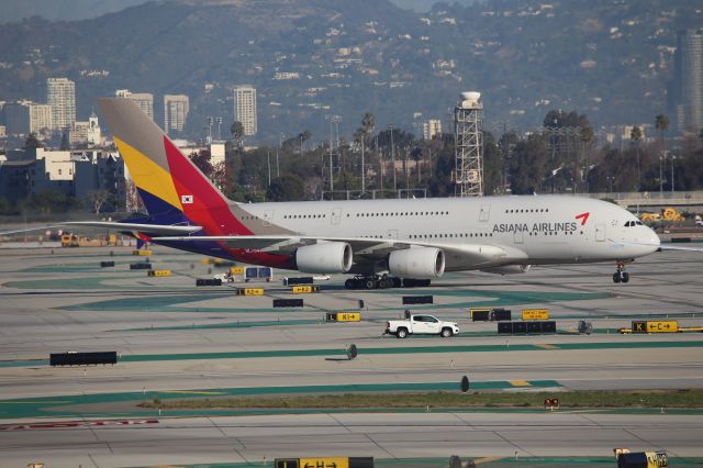 Airbus A380-800 (HL7640)